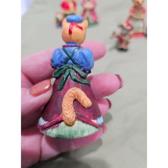 Vintage Marshall Pottery Christmas Cats and a mouse! - Picture 9 of 16